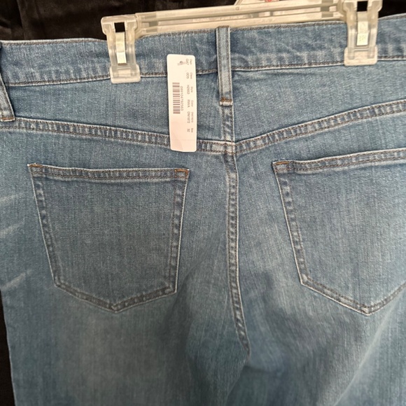 J Crew , Billie Demi, Boot Crop jeans , size 32 - Picture 5 of 5